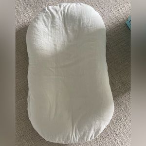 Snuggle Me Lounger with 2 Covers